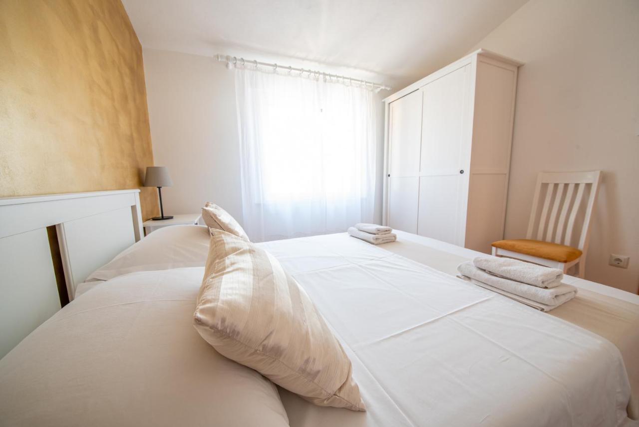 Apartments Kristian Μπολ Εξωτερικό φωτογραφία
